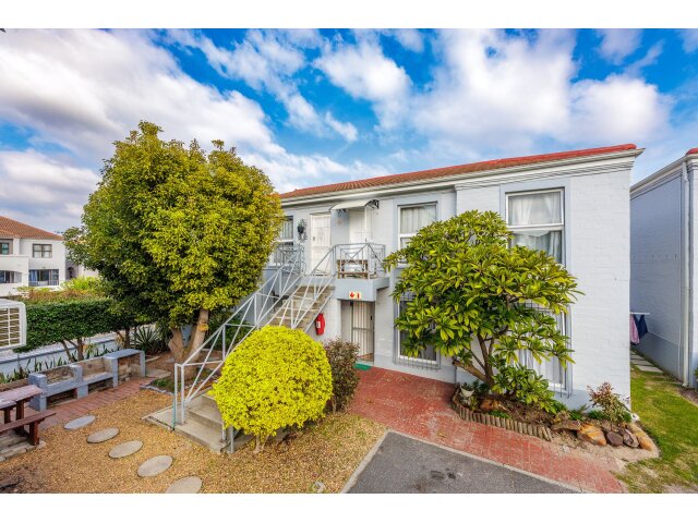 <!--[if BLOCK]><![endif]--> 75 Hillcrest Welgelee Street, Vredekloof, Brackenfell <!--[if ENDBLOCK]><![endif]-->