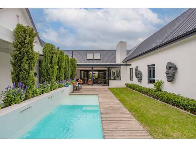 <!--[if BLOCK]><![endif]--> Property sold in Val de Vie <!--[if ENDBLOCK]><![endif]-->