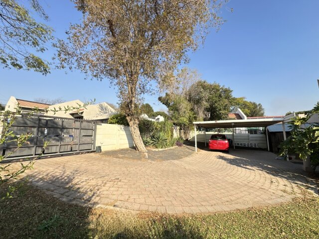 <!--[if BLOCK]><![endif]--> 1108  Earphone , Radiokop,  Roodepoort <!--[if ENDBLOCK]><![endif]-->