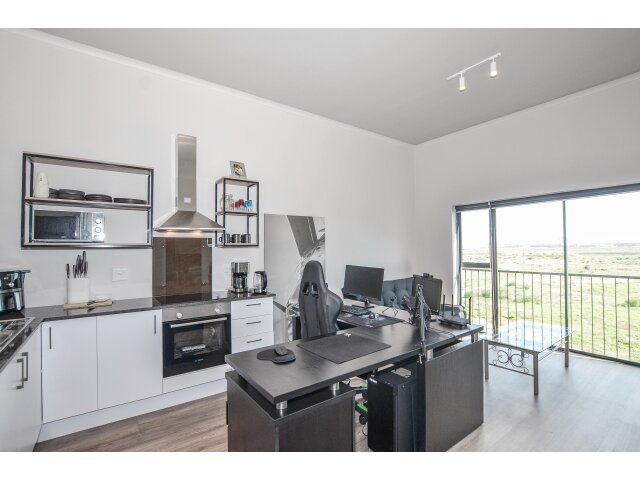 <!--[if BLOCK]><![endif]--> 12 The Hudson 11 Laibach Road, Buh-rein, Buhrein Estate, Kraaifontein <!--[if ENDBLOCK]><![endif]-->