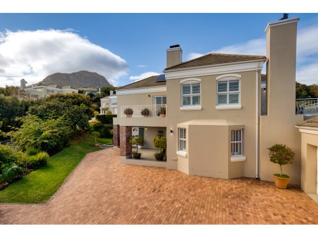 <!--[if BLOCK]><![endif]--> 8   Rembrandt Heights, Helderberg College Road, Helena Heights, Somerset West <!--[if ENDBLOCK]><![endif]-->