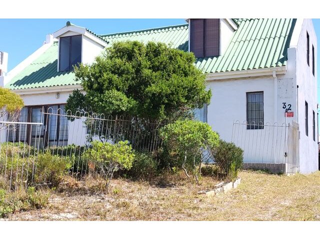 <!--[if BLOCK]><![endif]--> 32  Naude Street, Franskraal, Franskraal <!--[if ENDBLOCK]><![endif]-->