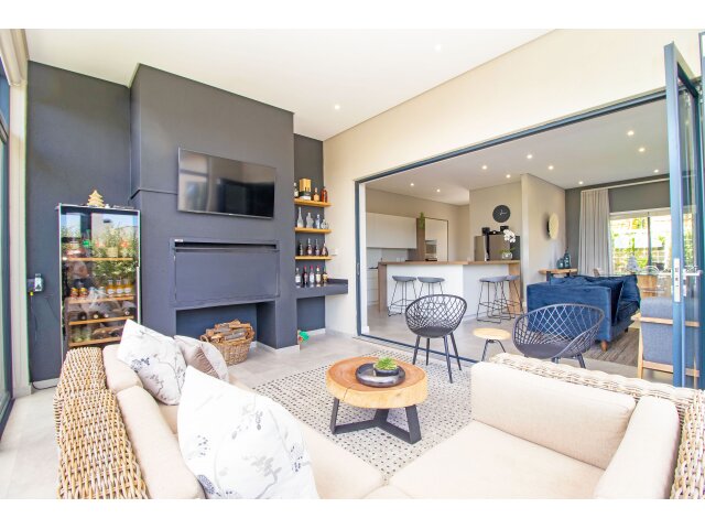 <!--[if BLOCK]><![endif]--> Property sold in Clara Anna Fontein <!--[if ENDBLOCK]><![endif]-->
