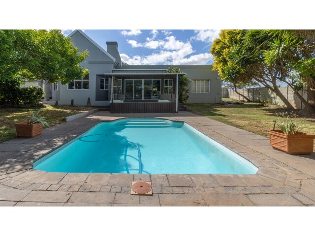 <!--[if BLOCK]><![endif]--> Property sold in Uitzicht <!--[if ENDBLOCK]><![endif]-->