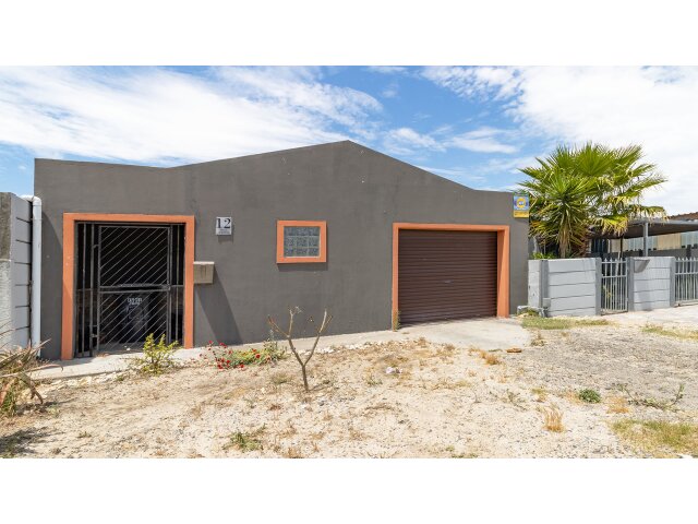 <!--[if BLOCK]><![endif]--> Property sold in Scottsdene Ext <!--[if ENDBLOCK]><![endif]-->