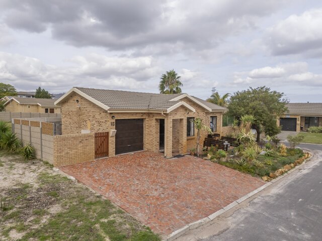 <!--[if BLOCK]><![endif]--> 23  Swie Crescent, Protea Heights, Brackenfell <!--[if ENDBLOCK]><![endif]-->