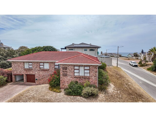 <!--[if BLOCK]><![endif]--> 145  Hannes Pienaar, Bay View, Mossel Bay <!--[if ENDBLOCK]><![endif]-->