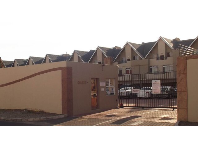 <!--[if BLOCK]><![endif]--> 84 Oasis Disa Road, Whispering Pines, Strand <!--[if ENDBLOCK]><![endif]-->