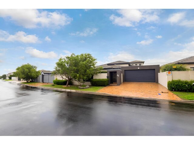 <!--[if BLOCK]><![endif]--> 85  Oakland Hill Road, Parklands North, Milnerton <!--[if ENDBLOCK]><![endif]-->