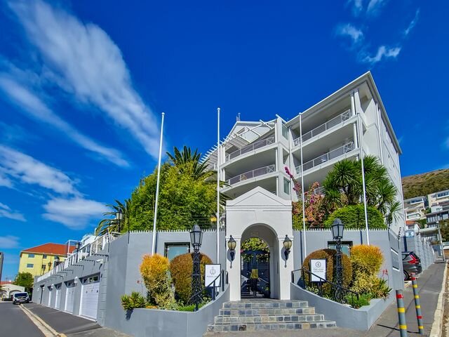 <!--[if BLOCK]><![endif]--> 401 Romney Park Romney Street, Green Point, Cape Town <!--[if ENDBLOCK]><![endif]-->