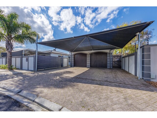 <!--[if BLOCK]><![endif]--> 58  Tambotie Crescent, Wellway Park East, Durbanville <!--[if ENDBLOCK]><![endif]-->