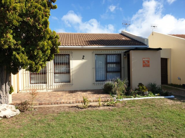 <!--[if BLOCK]><![endif]--> 2 Bergsig Garden Village Springfontein, Amanda Glen, Durbanville <!--[if ENDBLOCK]><![endif]-->
