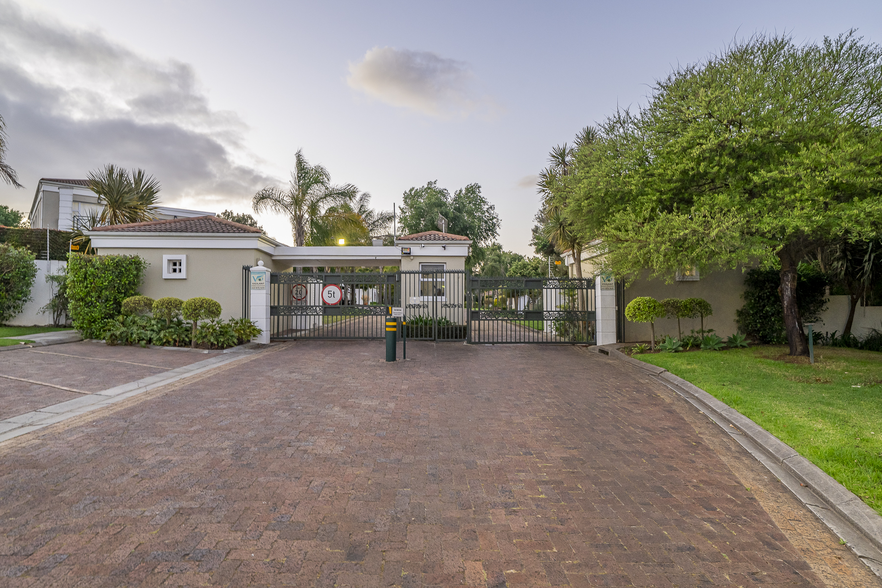 <!--[if BLOCK]><![endif]--> Property sold in Eversdal Heights <!--[if ENDBLOCK]><![endif]-->