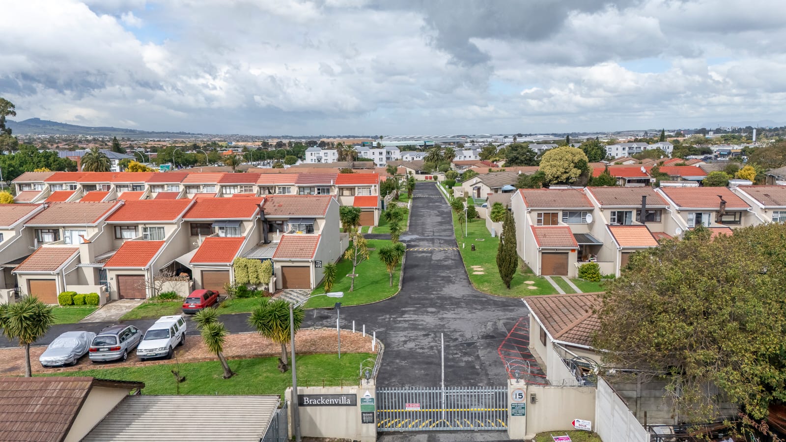 <!--[if BLOCK]><![endif]--> 61 Brackenvilla Stanley Street, Bracken Heights, Brackenfell <!--[if ENDBLOCK]><![endif]-->