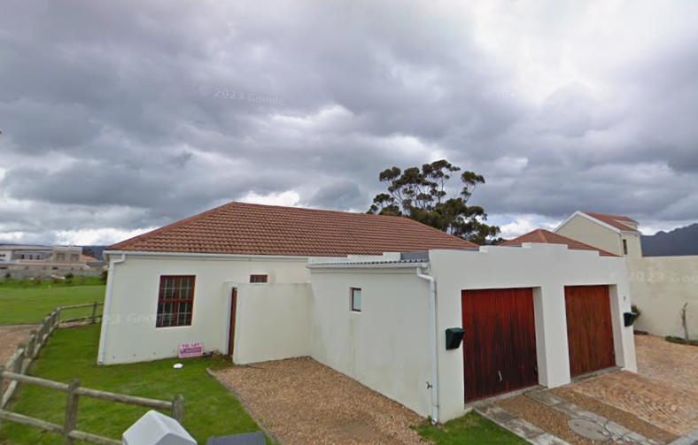  9  Chestnut Street, Fairview Golf Estate, Gordons Bay 