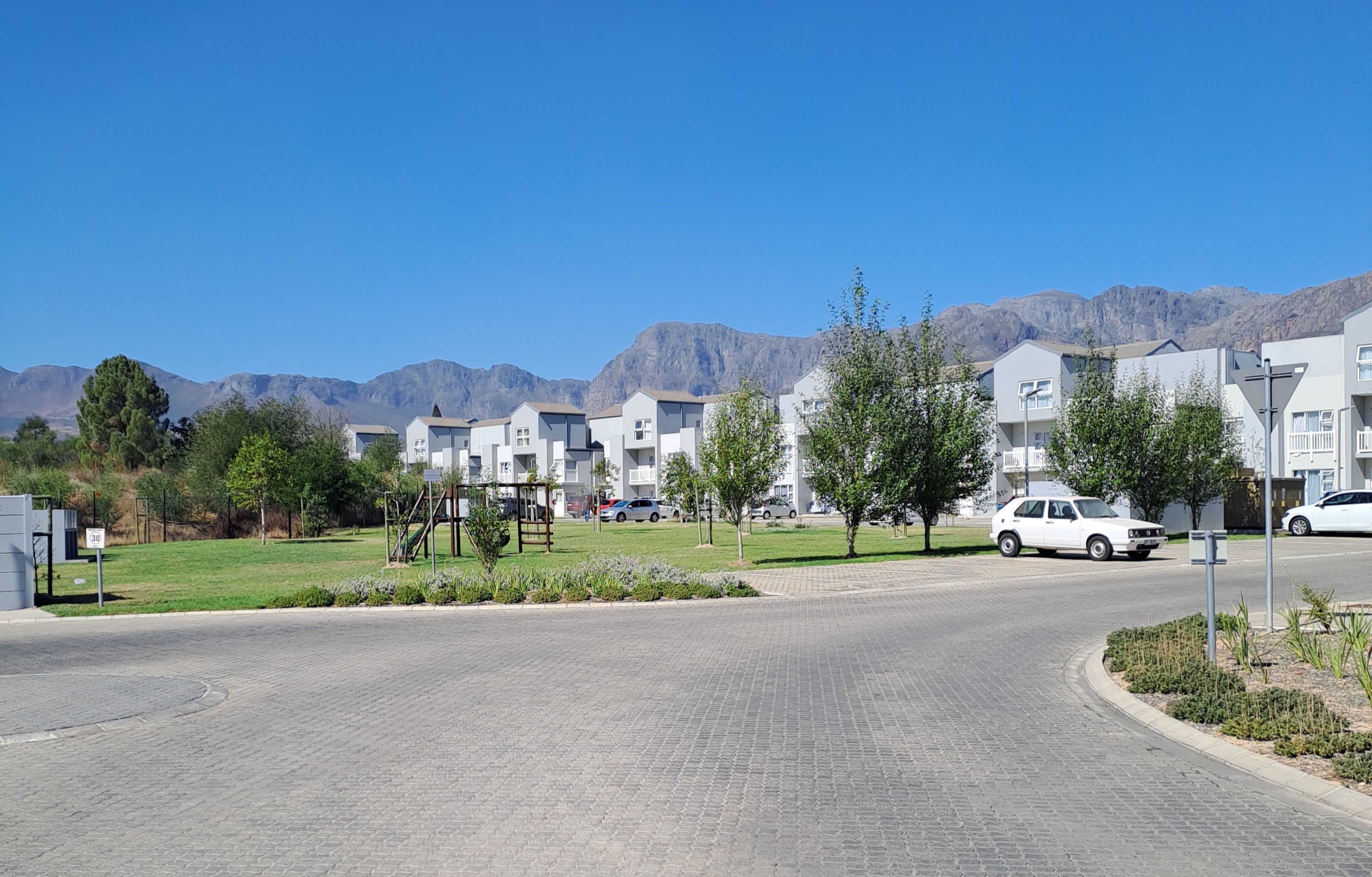  1218 Bergendal Country Villas Bergkruine Road, Klein Parys, Paarl 