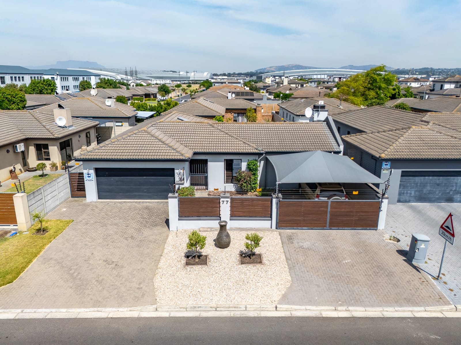 <!--[if BLOCK]><![endif]--> 77  Groenewoud, Sonkring, Brackenfell <!--[if ENDBLOCK]><![endif]-->