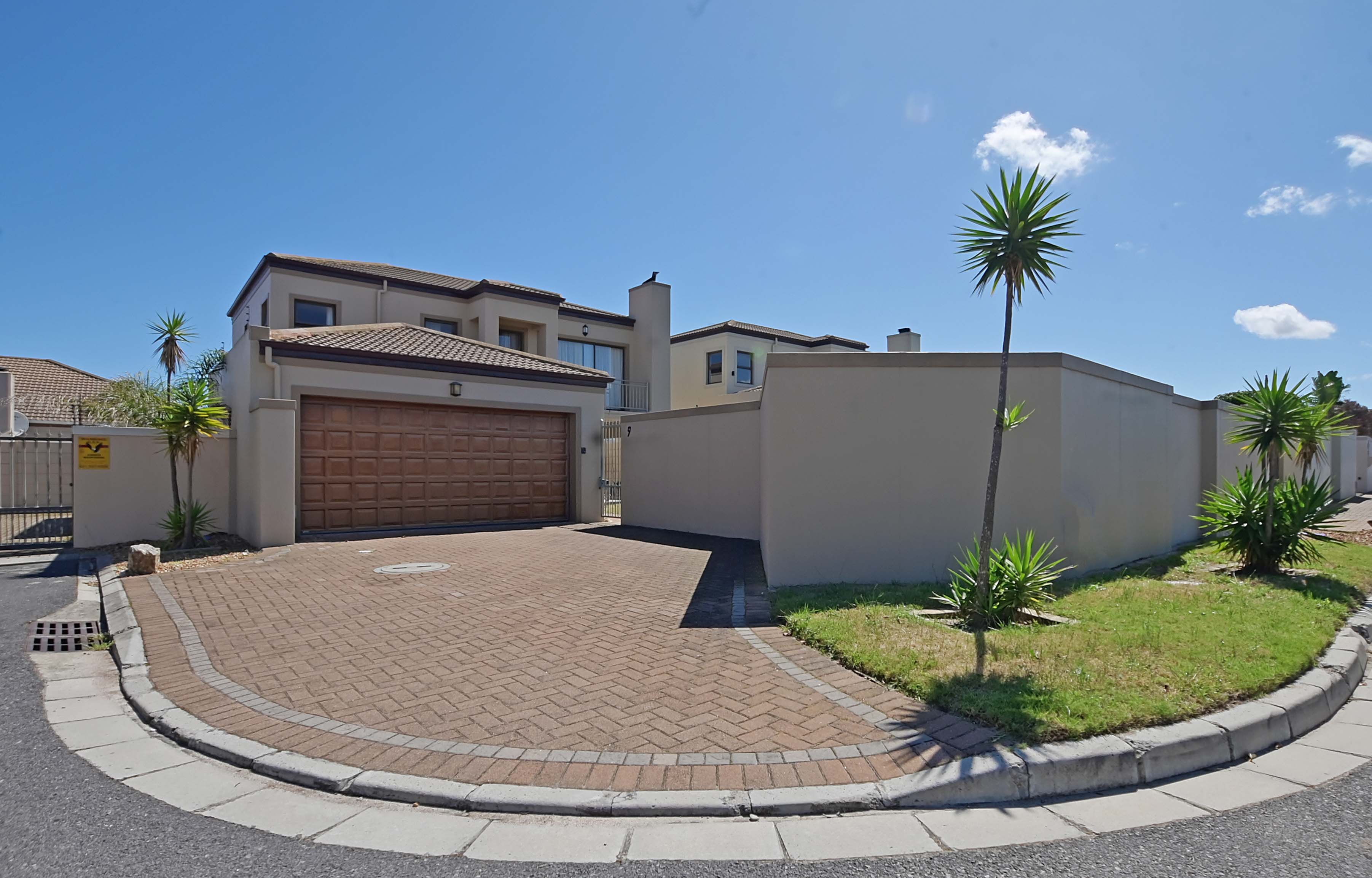  Property sold in Parklands 