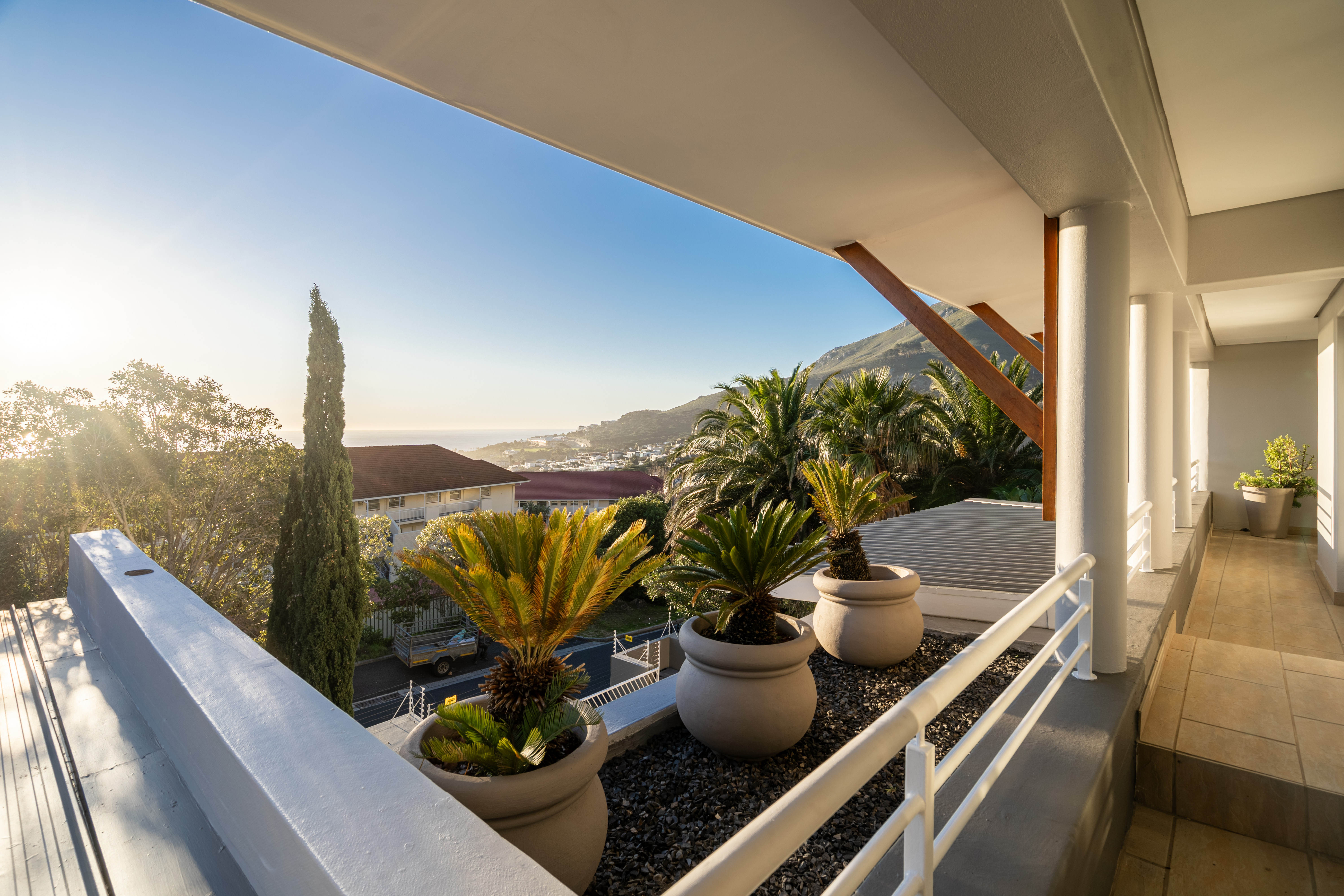 <!--[if BLOCK]><![endif]--> 11  St Fillian's Road, Camps Bay, Cape Town <!--[if ENDBLOCK]><![endif]-->