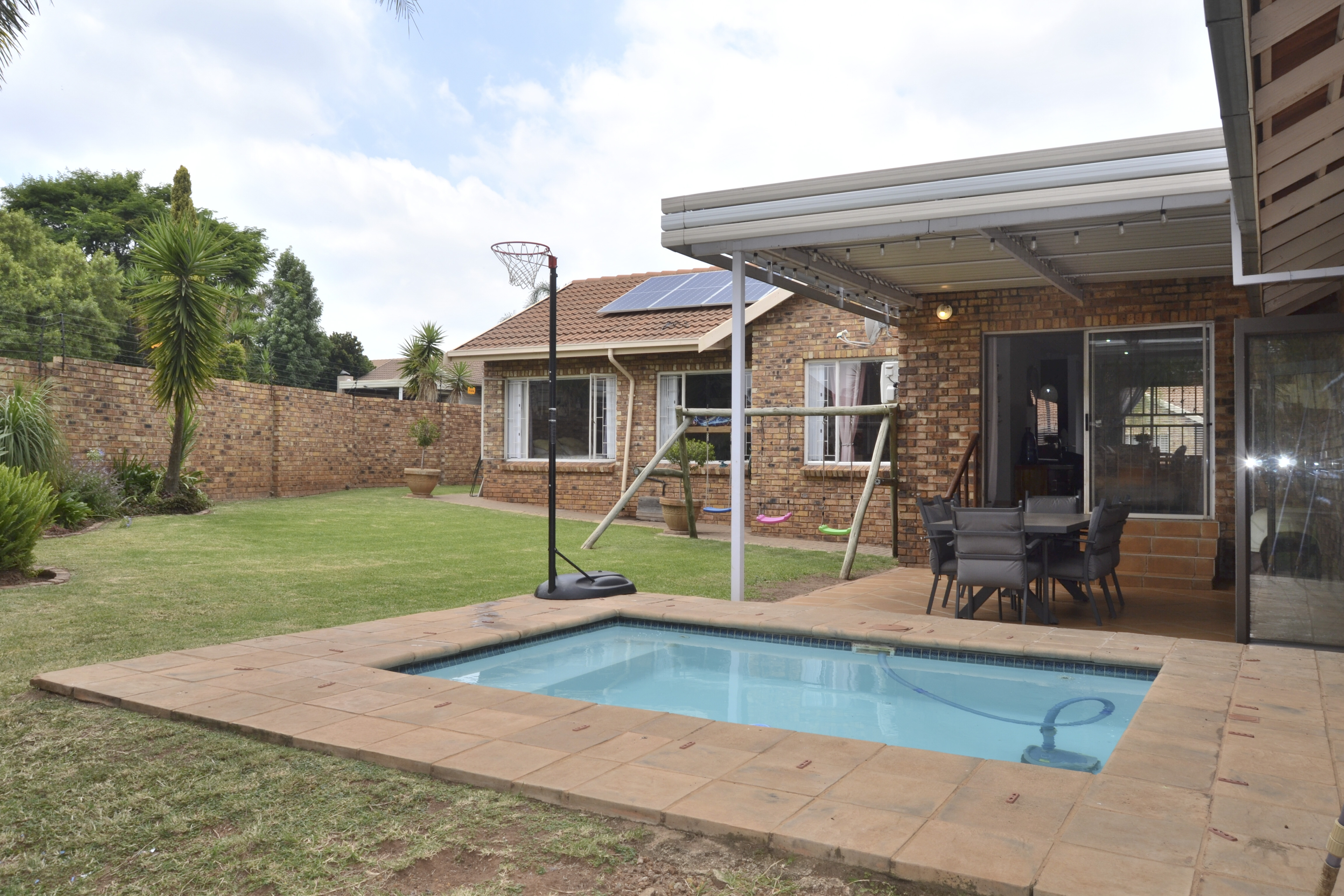 <!--[if BLOCK]><![endif]--> Property sold in Thatchfield <!--[if ENDBLOCK]><![endif]-->