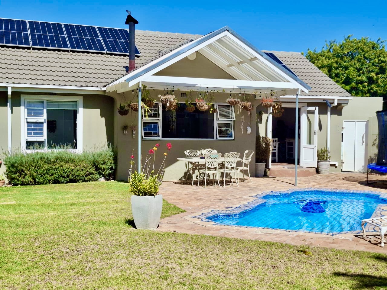 <!--[if BLOCK]><![endif]--> Property sold in Sunningdale <!--[if ENDBLOCK]><![endif]-->
