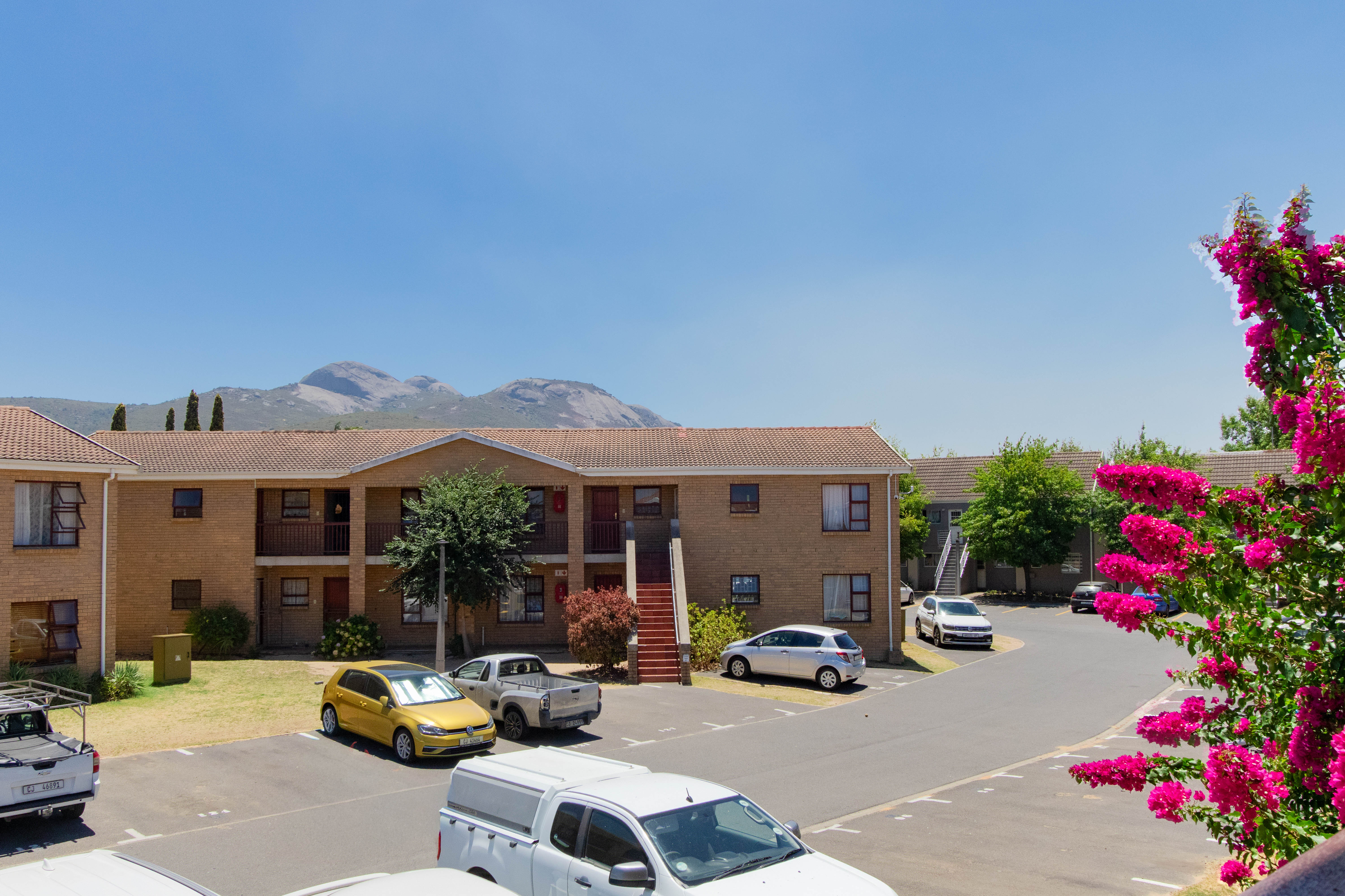 <!--[if BLOCK]><![endif]--> 22 La Perla Pine Street, Suider Paarl, Paarl <!--[if ENDBLOCK]><![endif]-->