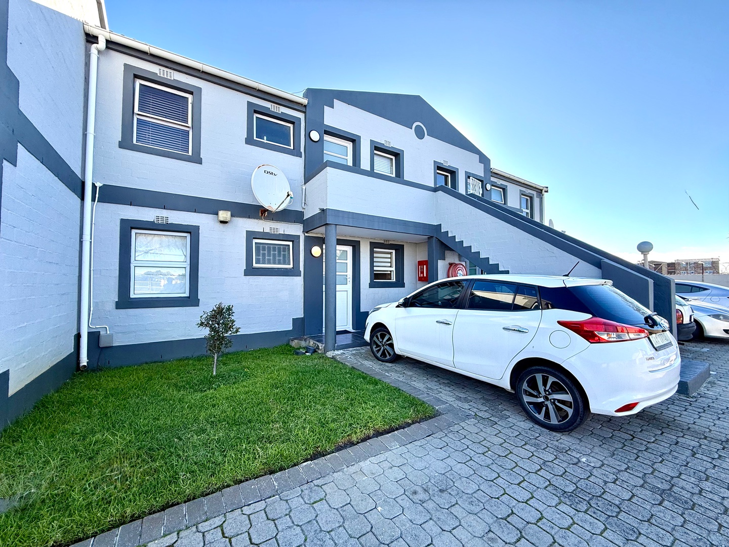  14 becott heights becott road, Ottery, Cape Town 