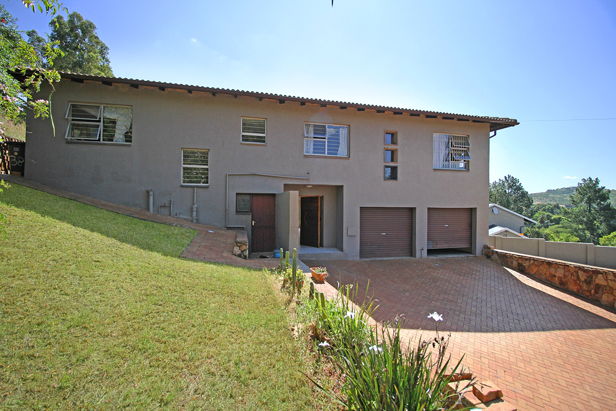  Property sold in Roodekrans 