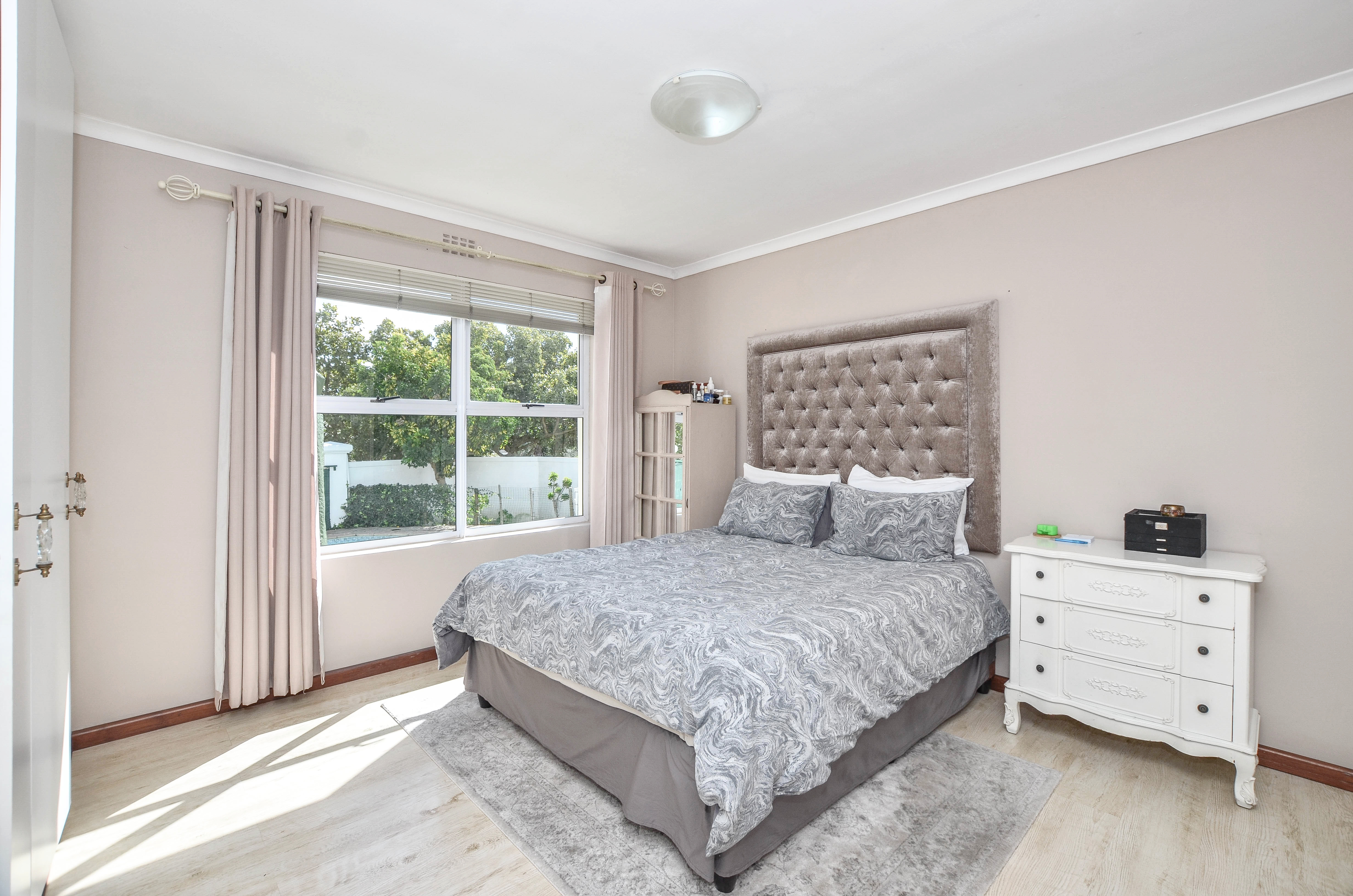 <!--[if BLOCK]><![endif]--> 6  SUMMERWOOD WAY, SUMMERWOOD, PINEHURST, Pinehurst, Durbanville <!--[if ENDBLOCK]><![endif]-->