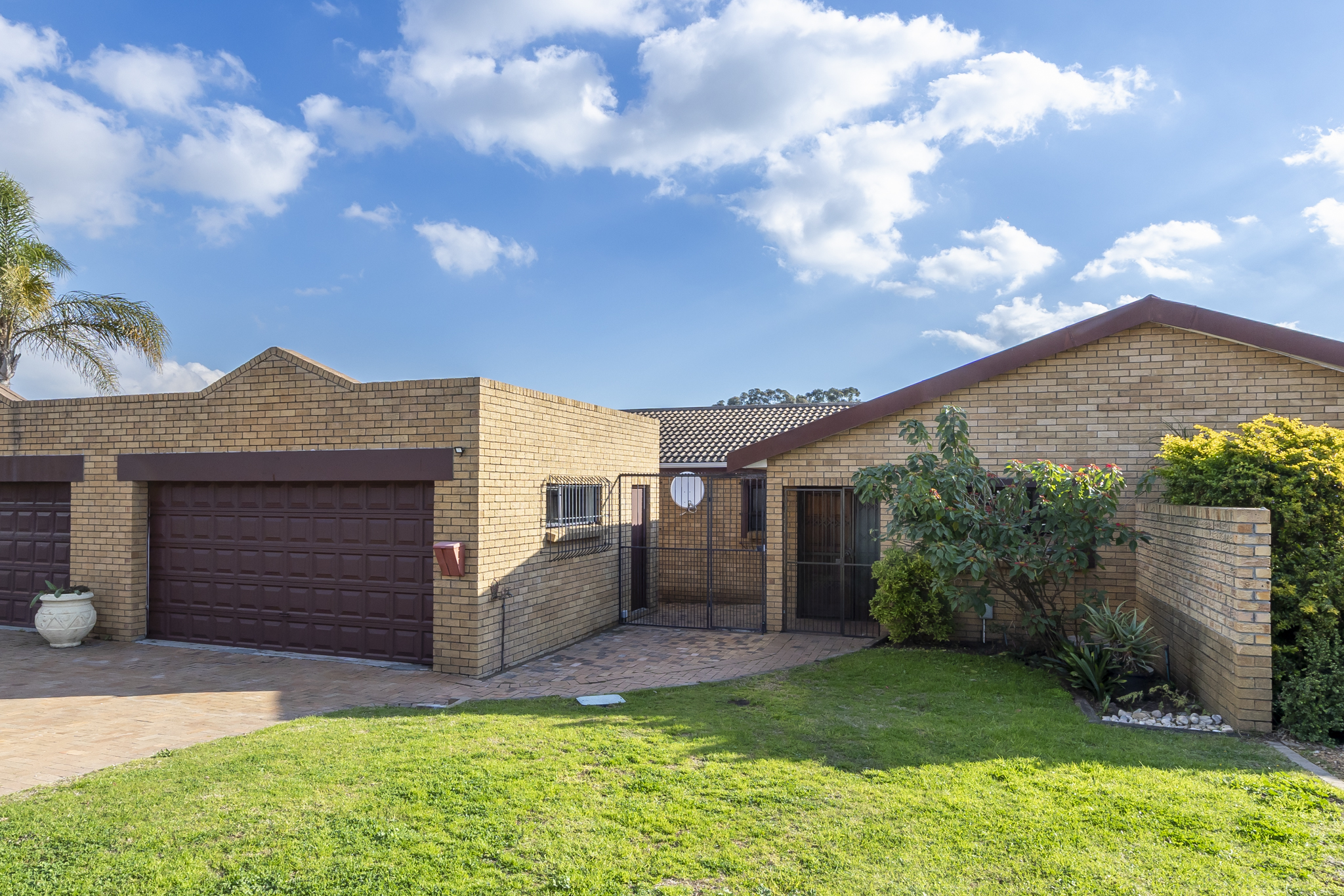 <!--[if BLOCK]><![endif]--> 75  Ibis, D'urbanvale, Durbanville <!--[if ENDBLOCK]><![endif]-->
