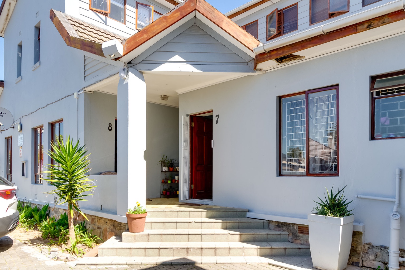  7 Neri Nur Mansions Tyrone Road, Wynberg, Cape Town 