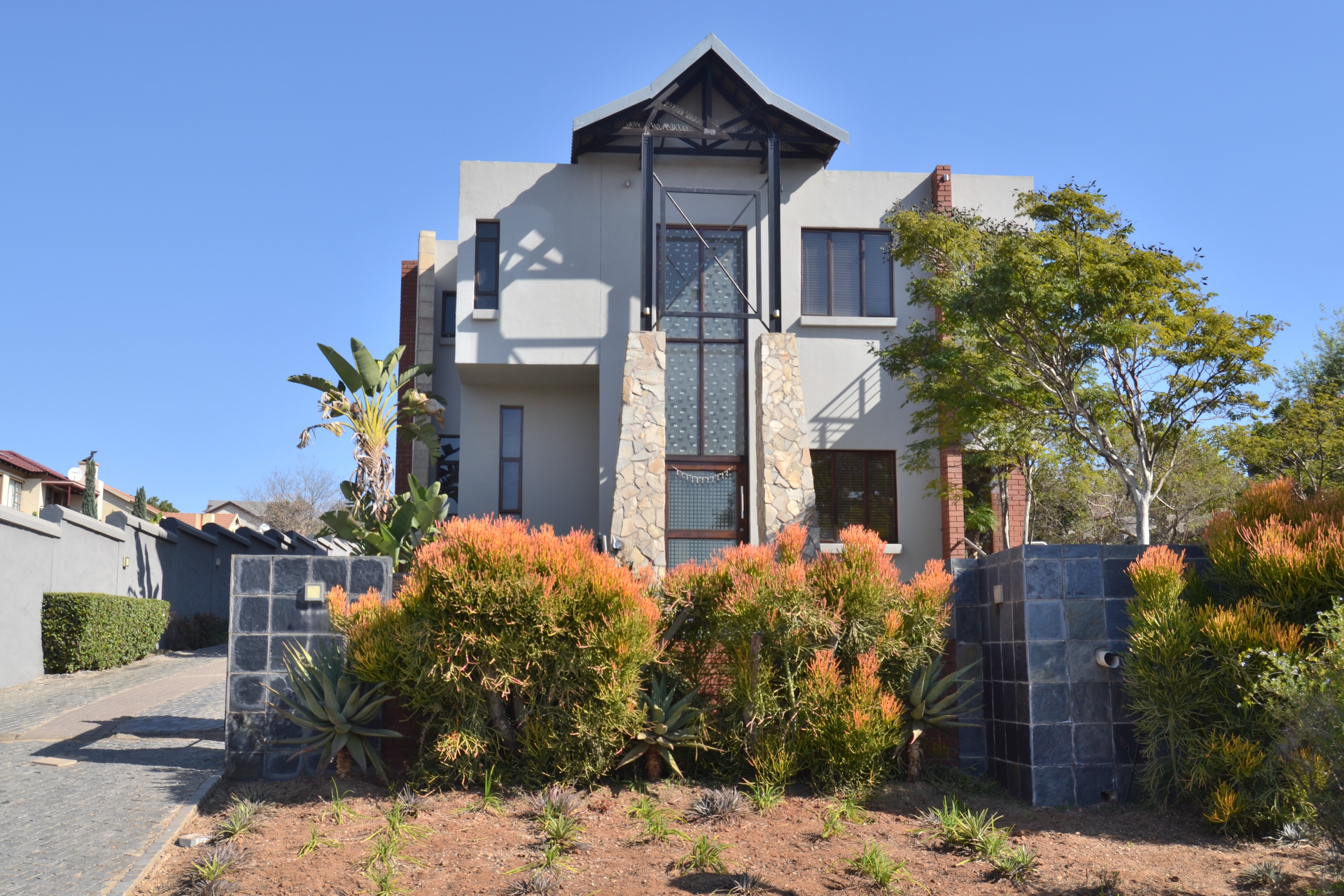 <!--[if BLOCK]><![endif]--> Property sold in Thatchfield <!--[if ENDBLOCK]><![endif]-->
