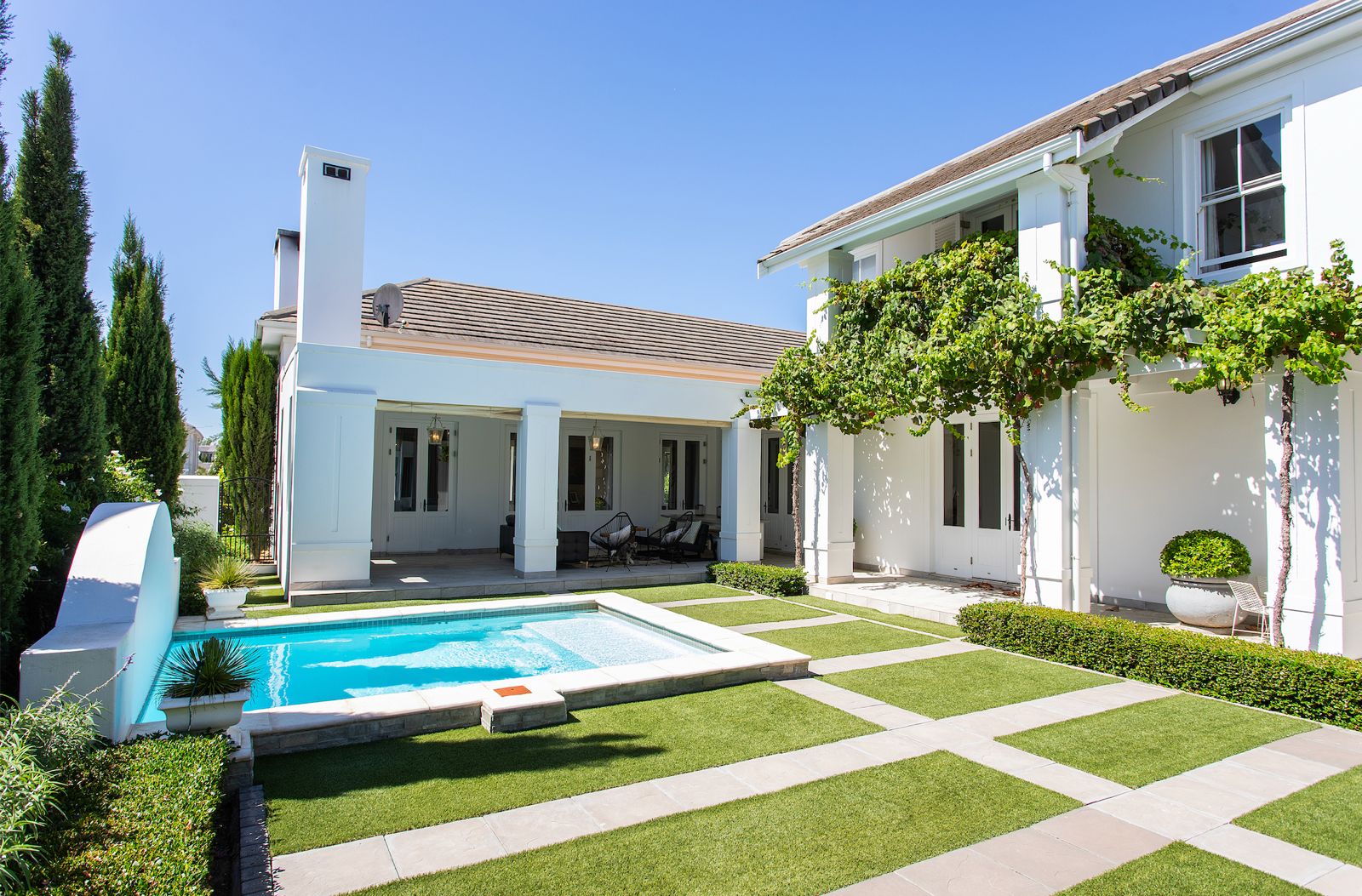<!--[if BLOCK]><![endif]--> 407  Val de Vie Estate, Val de Vie, Paarl <!--[if ENDBLOCK]><![endif]-->