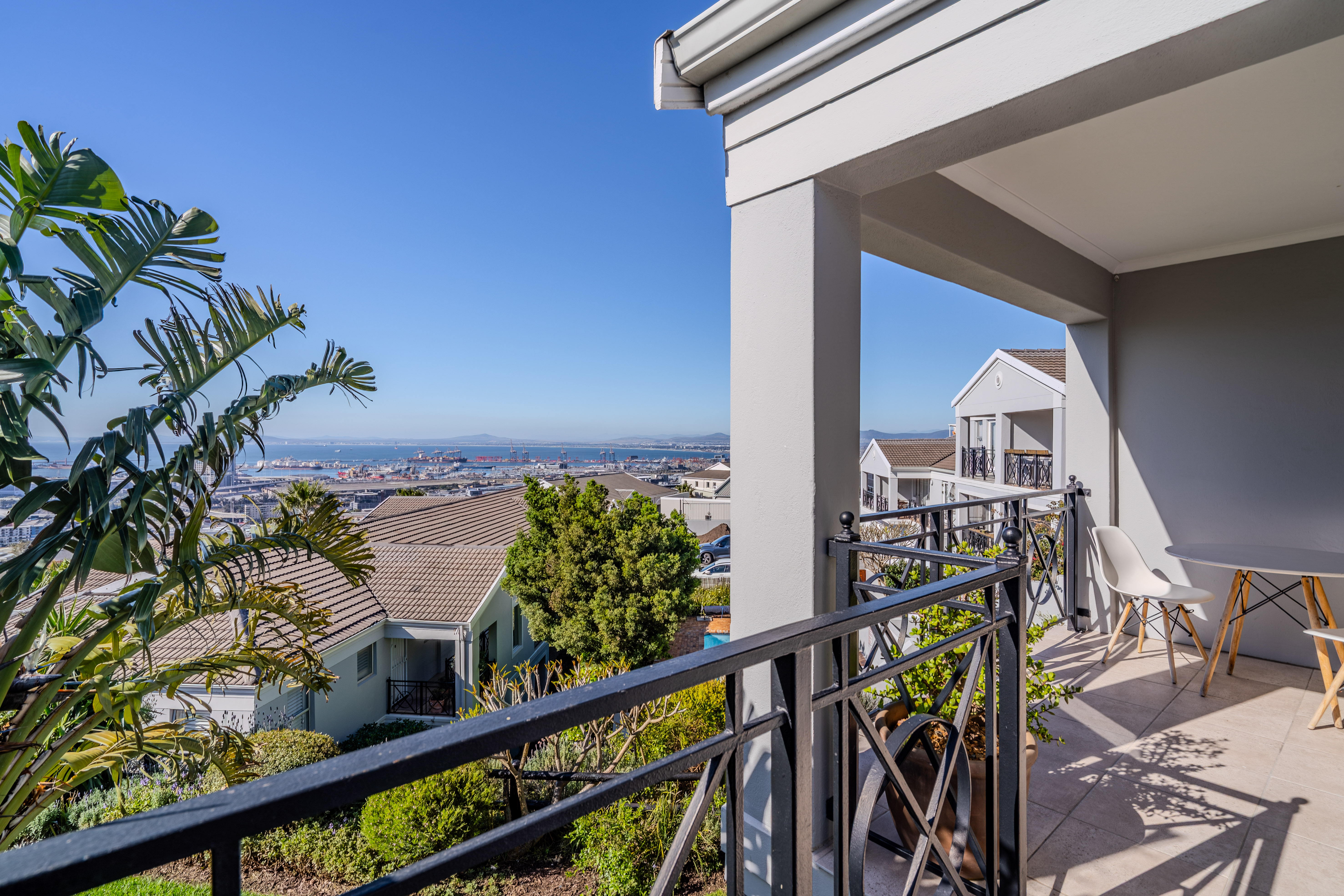 <!--[if BLOCK]><![endif]--> 34 Cape Vistas Highland Close, Vredehoek, Cape Town <!--[if ENDBLOCK]><![endif]-->