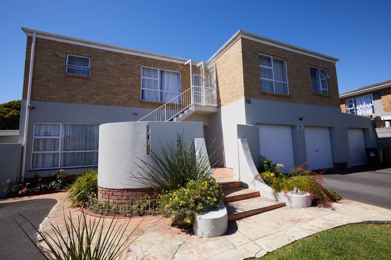 <!--[if BLOCK]><![endif]--> 35  JW Theron , Welgelegen, Parow <!--[if ENDBLOCK]><![endif]-->