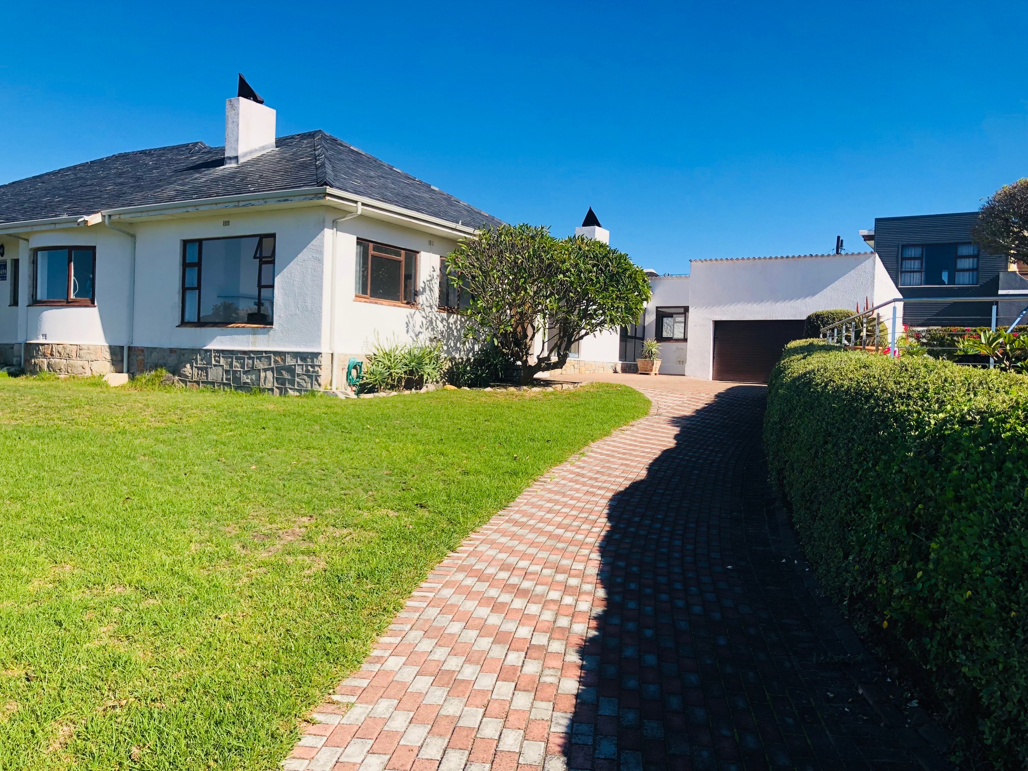 <!--[if BLOCK]><![endif]--> 2  Westcliff Road, Westcliff, Hermanus <!--[if ENDBLOCK]><![endif]-->
