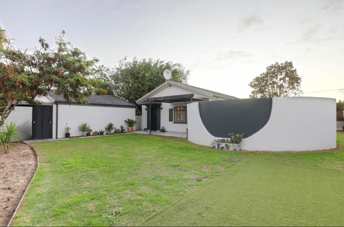 <!--[if BLOCK]><![endif]--> 40  Mydrecht street, Bothasig, Milnerton <!--[if ENDBLOCK]><![endif]-->