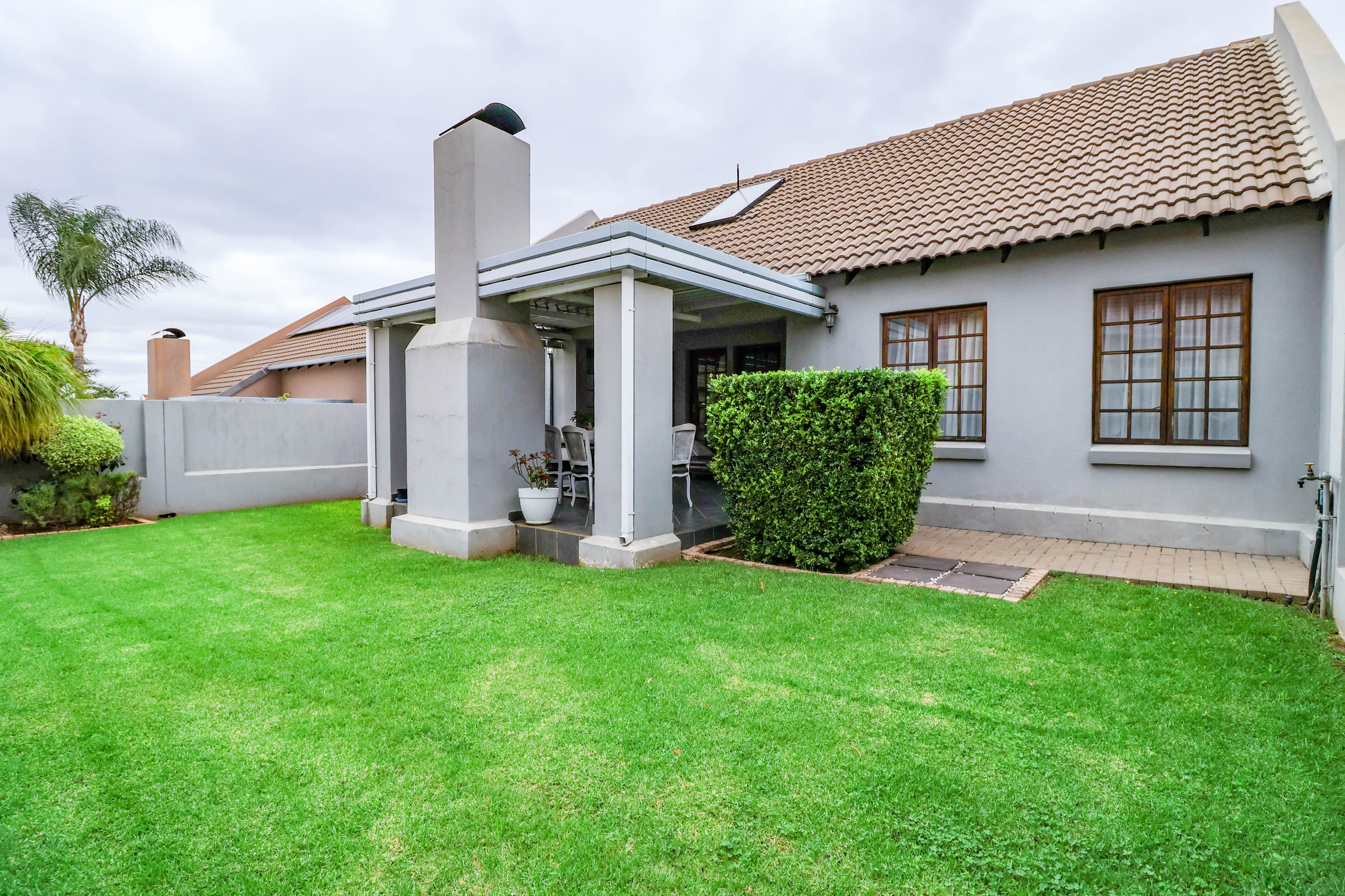 <!--[if BLOCK]><![endif]--> Property sold in Thatchfield <!--[if ENDBLOCK]><![endif]-->
