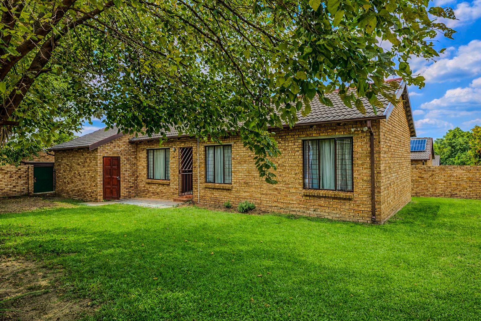 <!--[if BLOCK]><![endif]--> 10 Kleber Boxer Street, Noordhang,  Randburg <!--[if ENDBLOCK]><![endif]-->