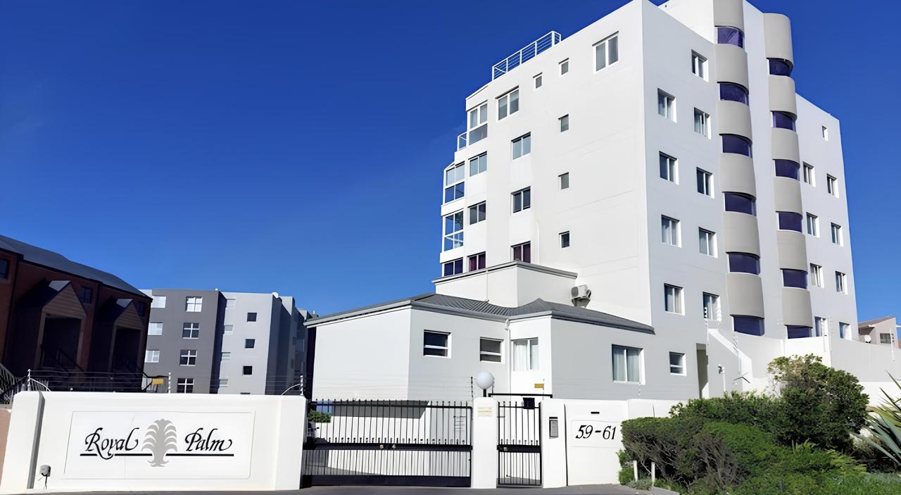 <!--[if BLOCK]><![endif]--> 8 Royal Palm Coral Road, Table View, Milnerton <!--[if ENDBLOCK]><![endif]-->