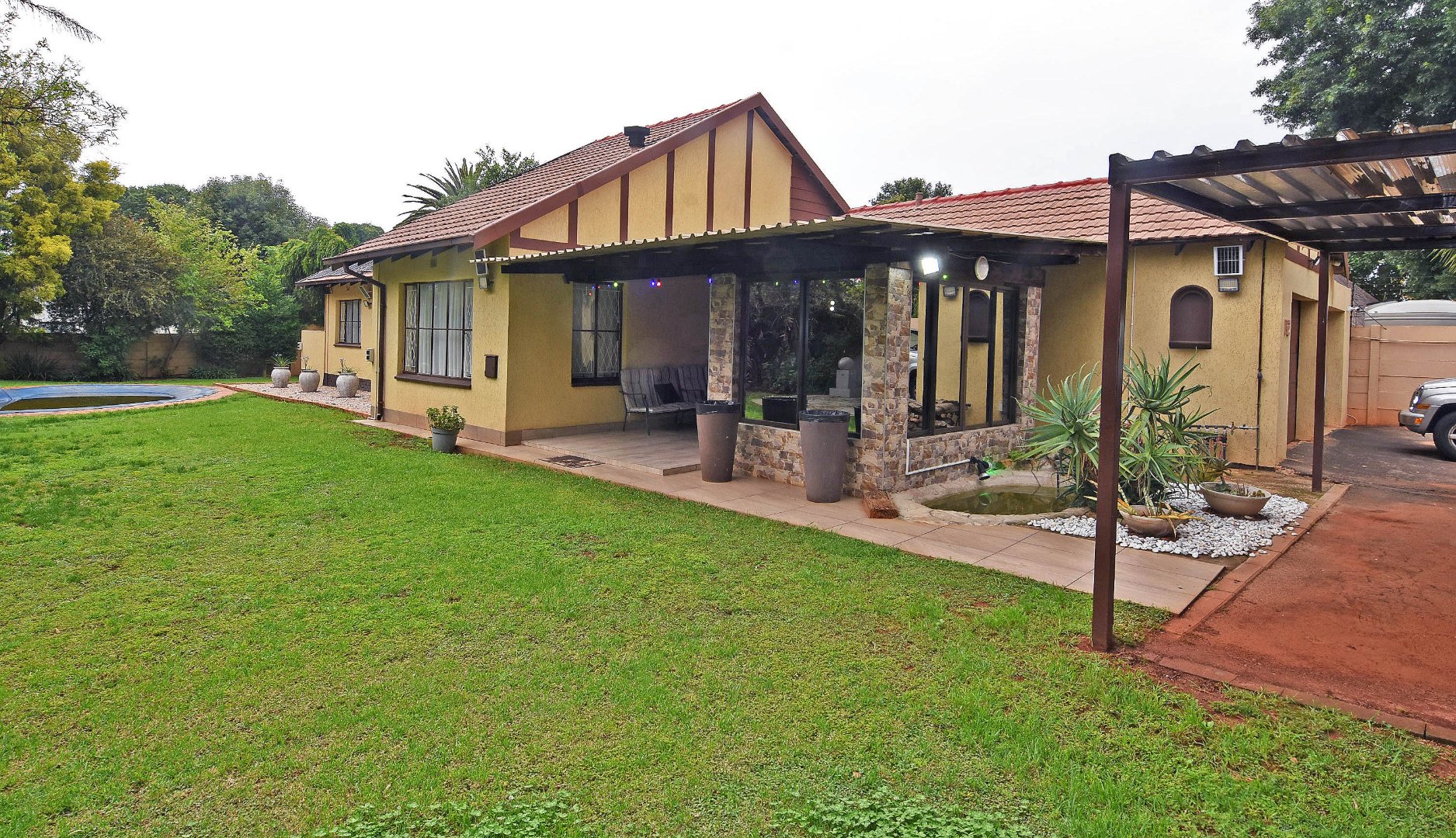 <!--[if BLOCK]><![endif]--> 12   Kanniedood street , Weltevreden Park,  Roodepoort <!--[if ENDBLOCK]><![endif]-->