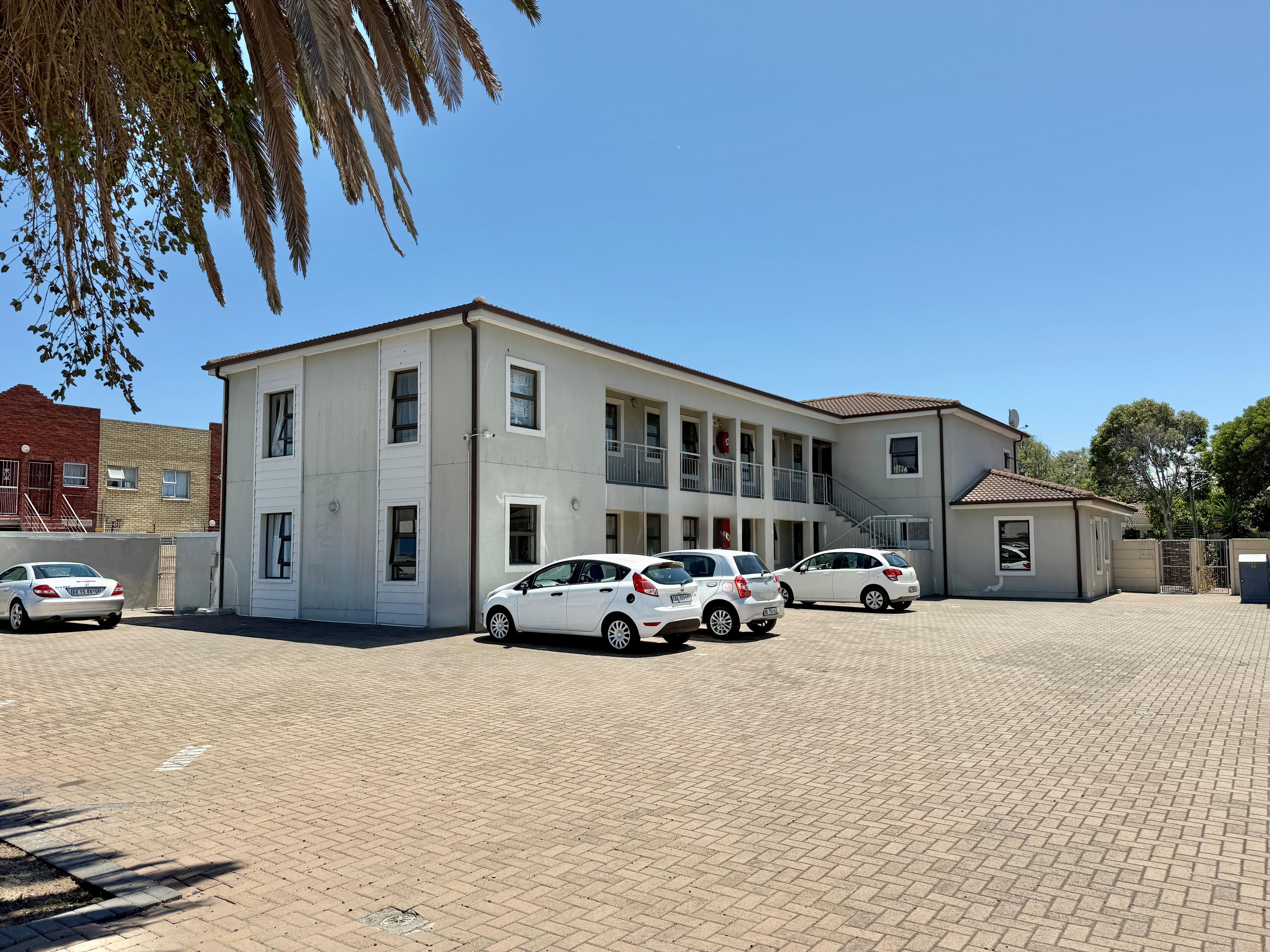 <!--[if BLOCK]><![endif]--> 12 Chelsea Square Arum Road, Table View, Milnerton <!--[if ENDBLOCK]><![endif]-->