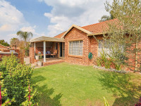 <!--[if BLOCK]><![endif]--> 71 Palmarosa 321 furrow road, Equestria, Pretoria <!--[if ENDBLOCK]><![endif]-->