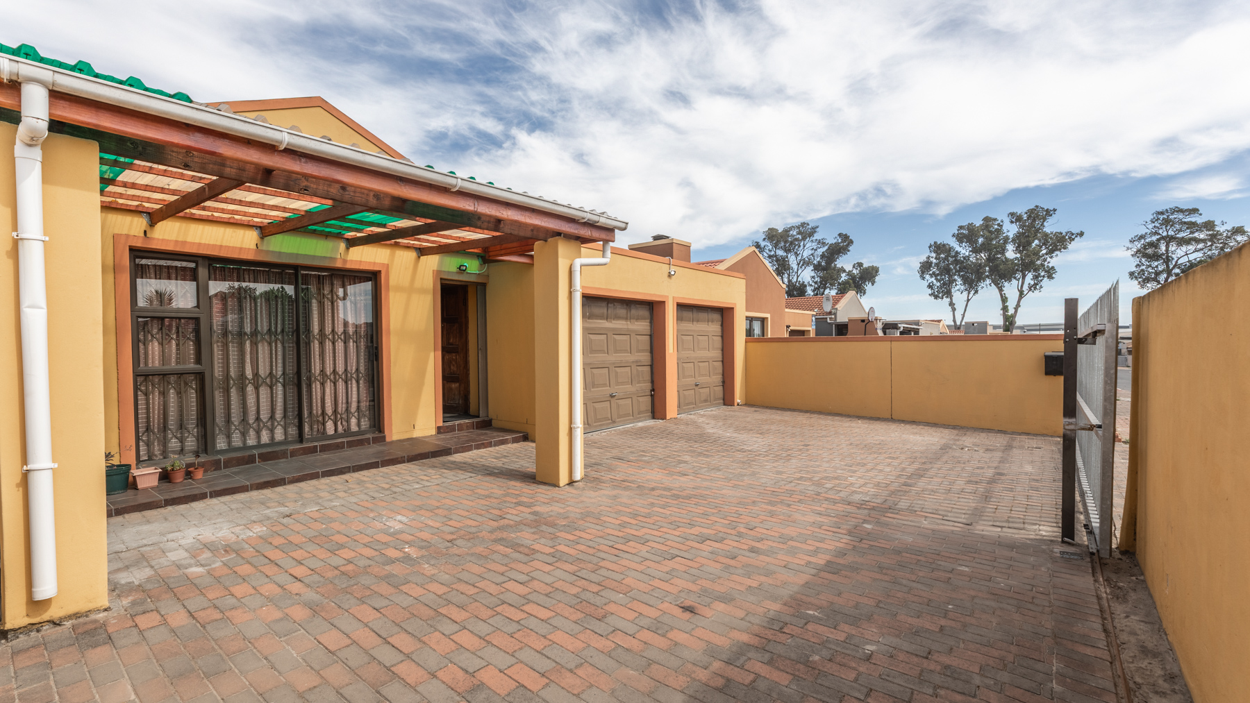<!--[if BLOCK]><![endif]--> Property sold in Vredelust <!--[if ENDBLOCK]><![endif]-->