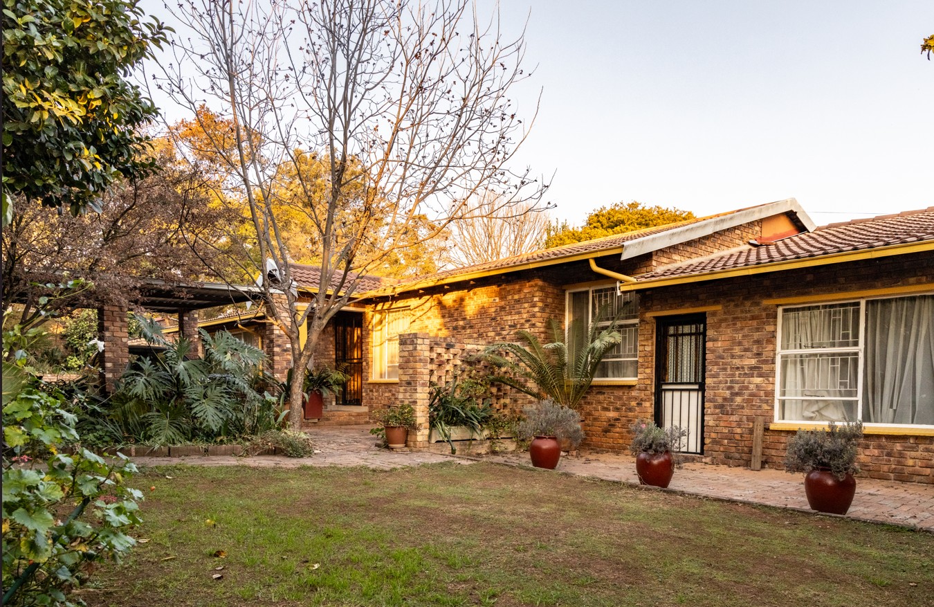 <!--[if BLOCK]><![endif]--> 1034  Opstal Crescent, Allens Nek,  Roodepoort <!--[if ENDBLOCK]><![endif]-->