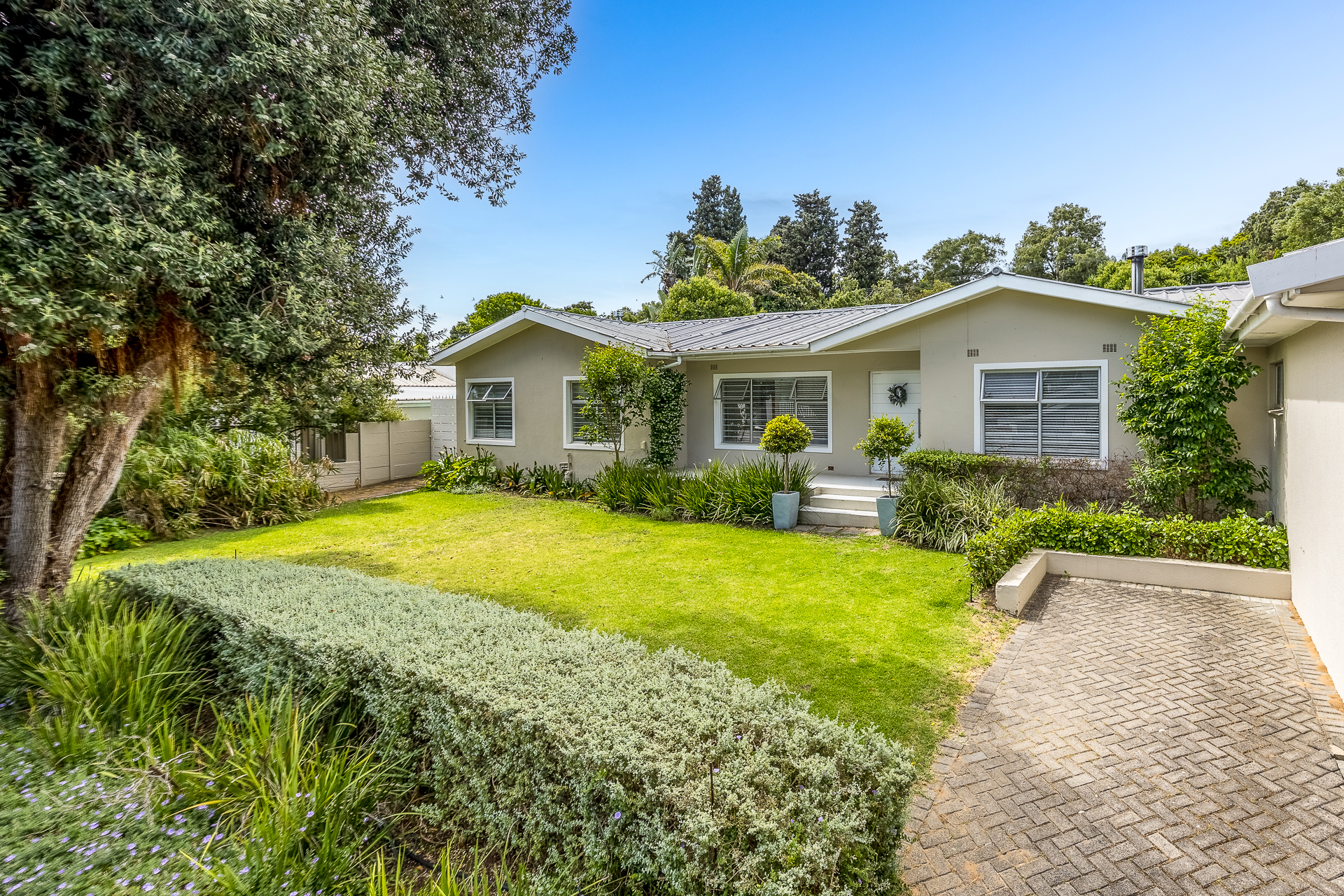 <!--[if BLOCK]><![endif]--> 34  Tulbagh road, Kenridge, Durbanville <!--[if ENDBLOCK]><![endif]-->