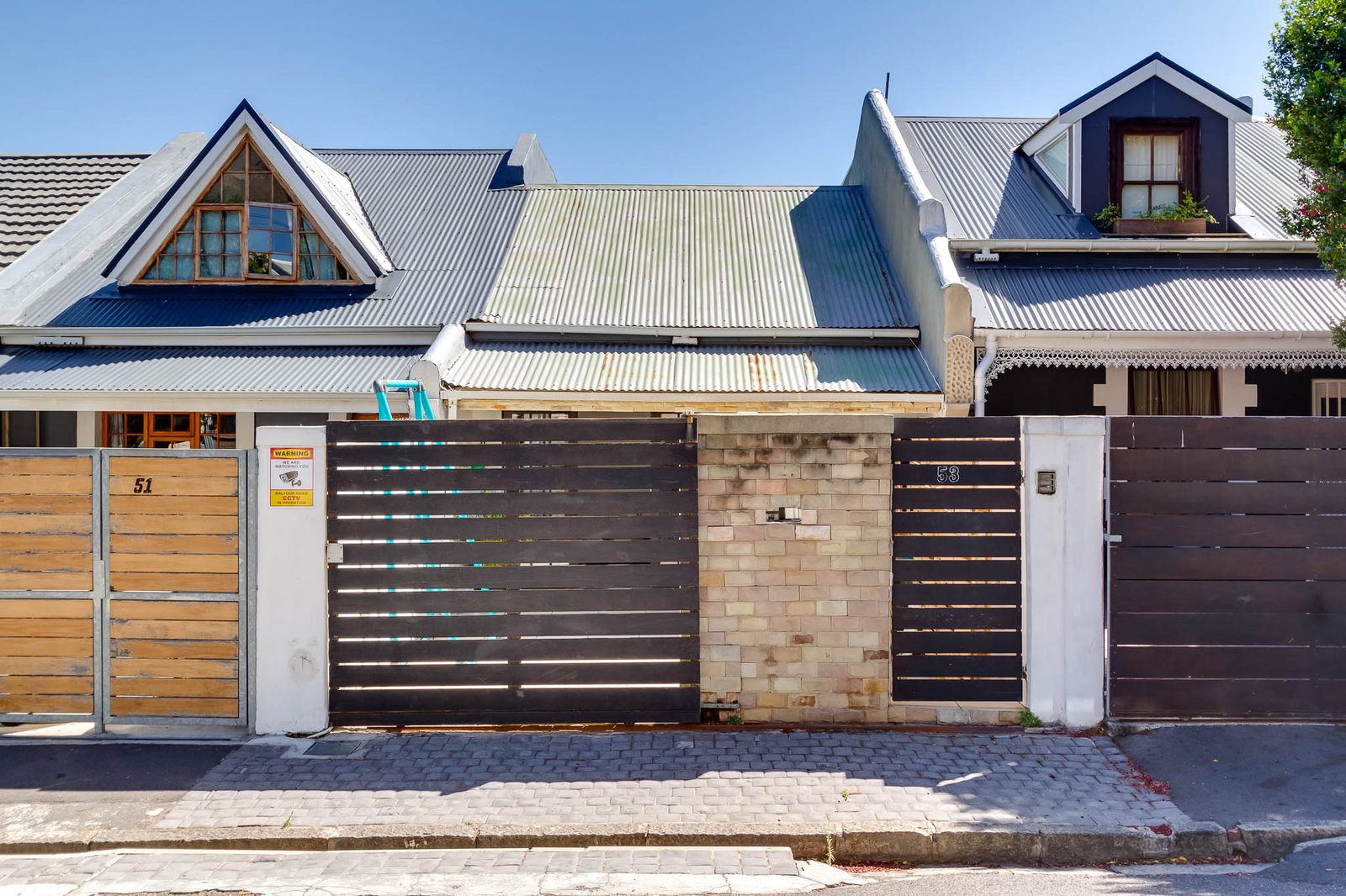 <!--[if BLOCK]><![endif]--> 53  Balfour Street, Woodstock, Cape Town <!--[if ENDBLOCK]><![endif]-->