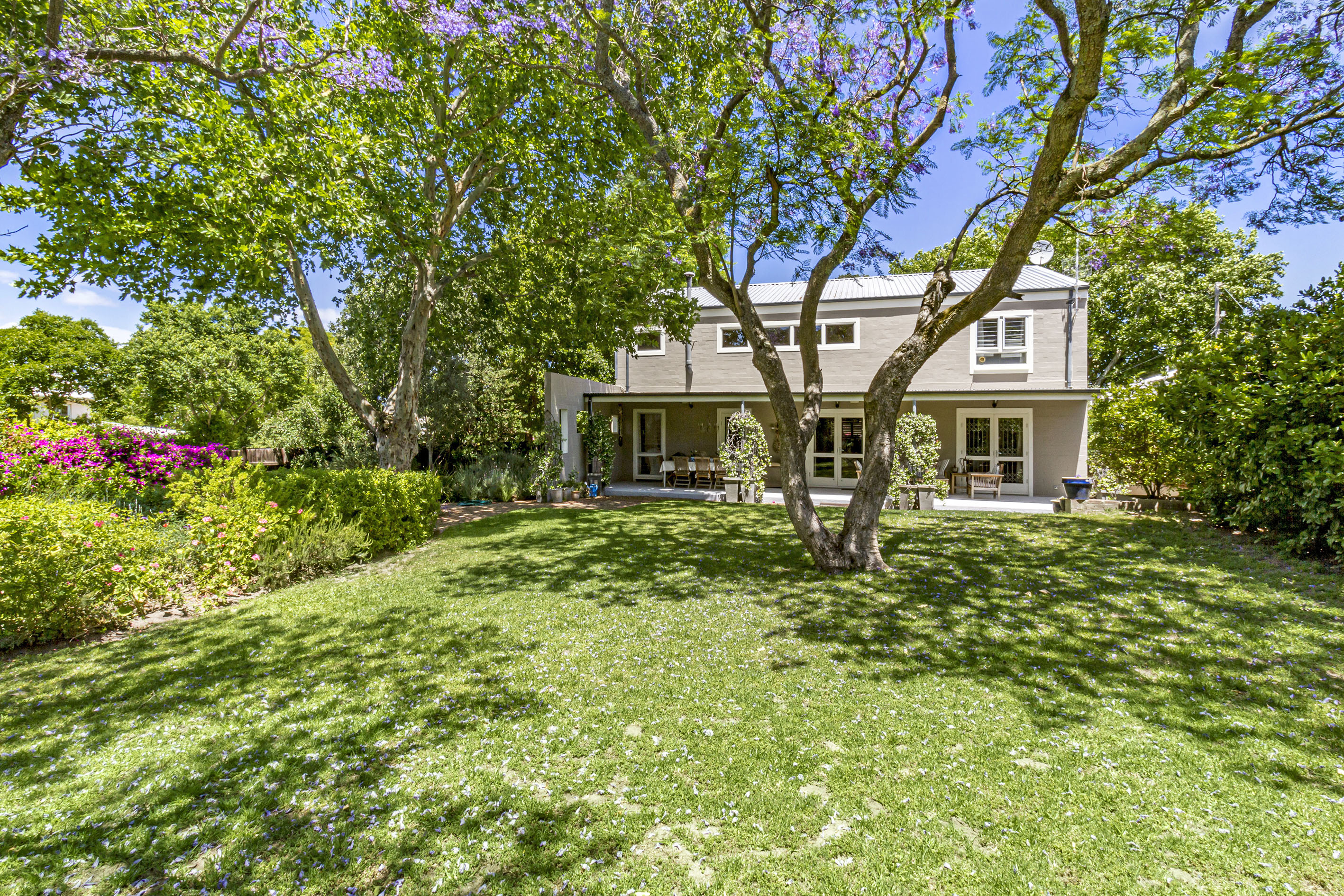  19  Kingston Crescent, Briza, Somerset West 