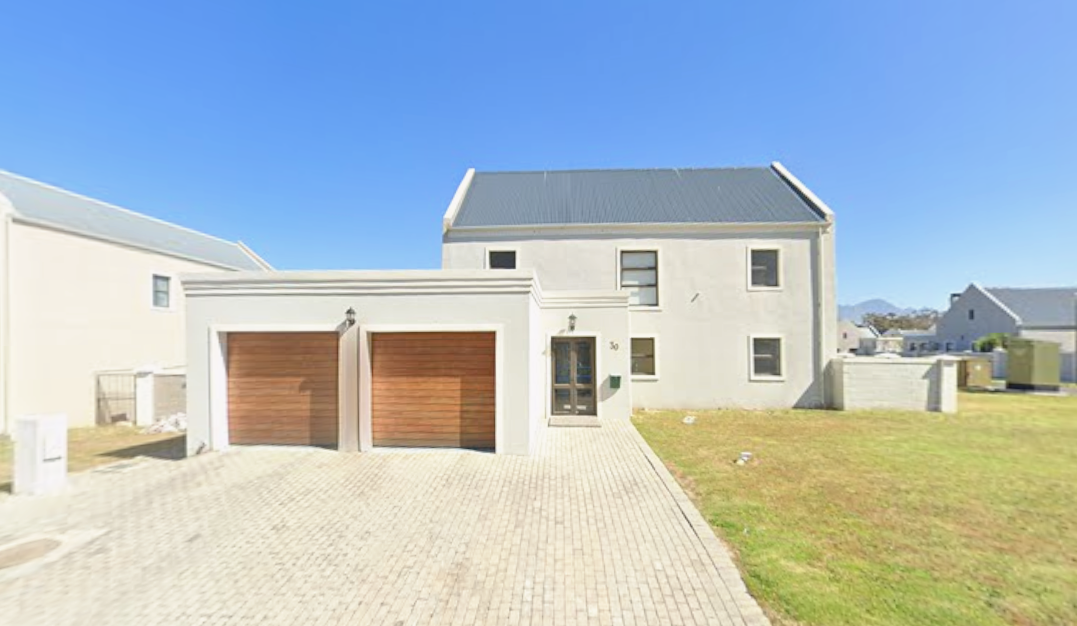  30  Seeteufel Crescent, Admirals Park, Gordons Bay 