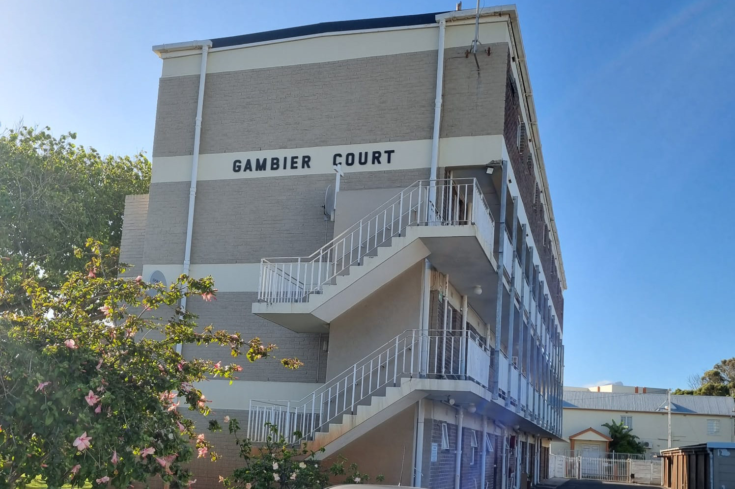  8 Gambier Court Murdine Street, Southfield, Cape Town 